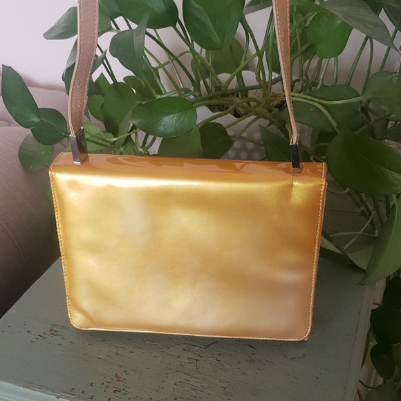 Vintage 90s Stuart Weitzman Gold Patent Leather Shoulder Bag - Picture 1 of 7